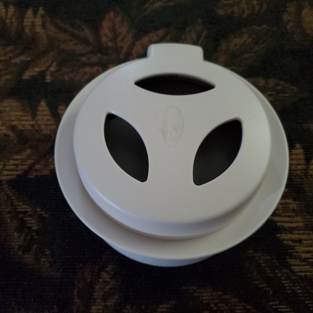 Pampered Chef Cut and Close